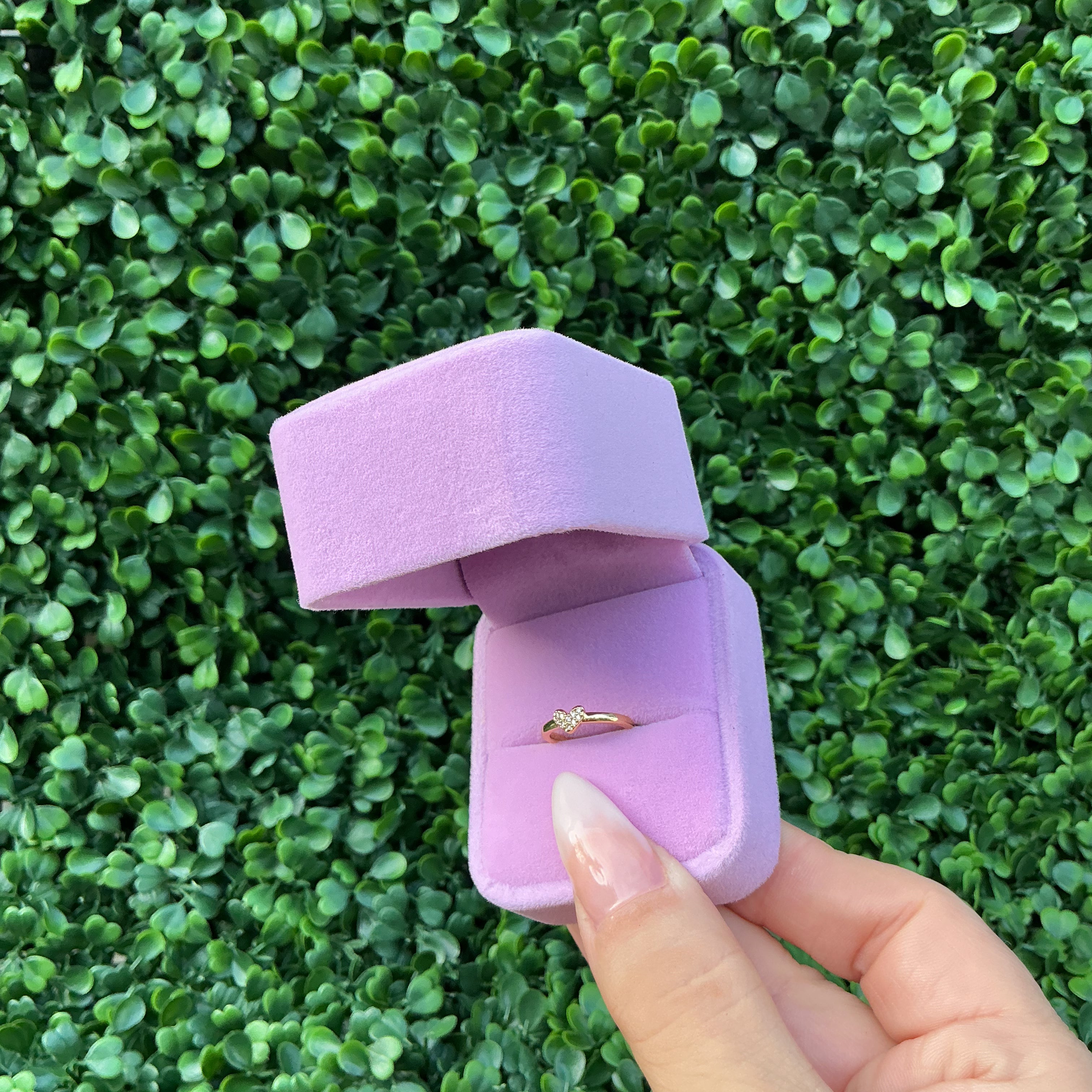 Diamond heart toe ring
